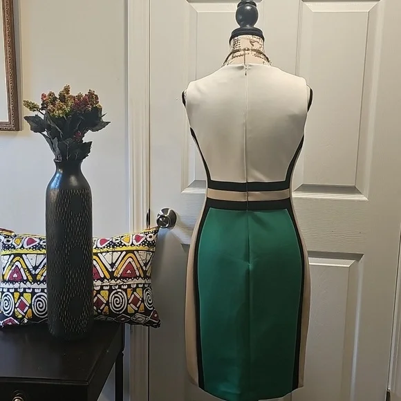 Calvin Klein Green, Cream and Black Slimming Pencil Dress, Size 4. - Picture 3 of 11